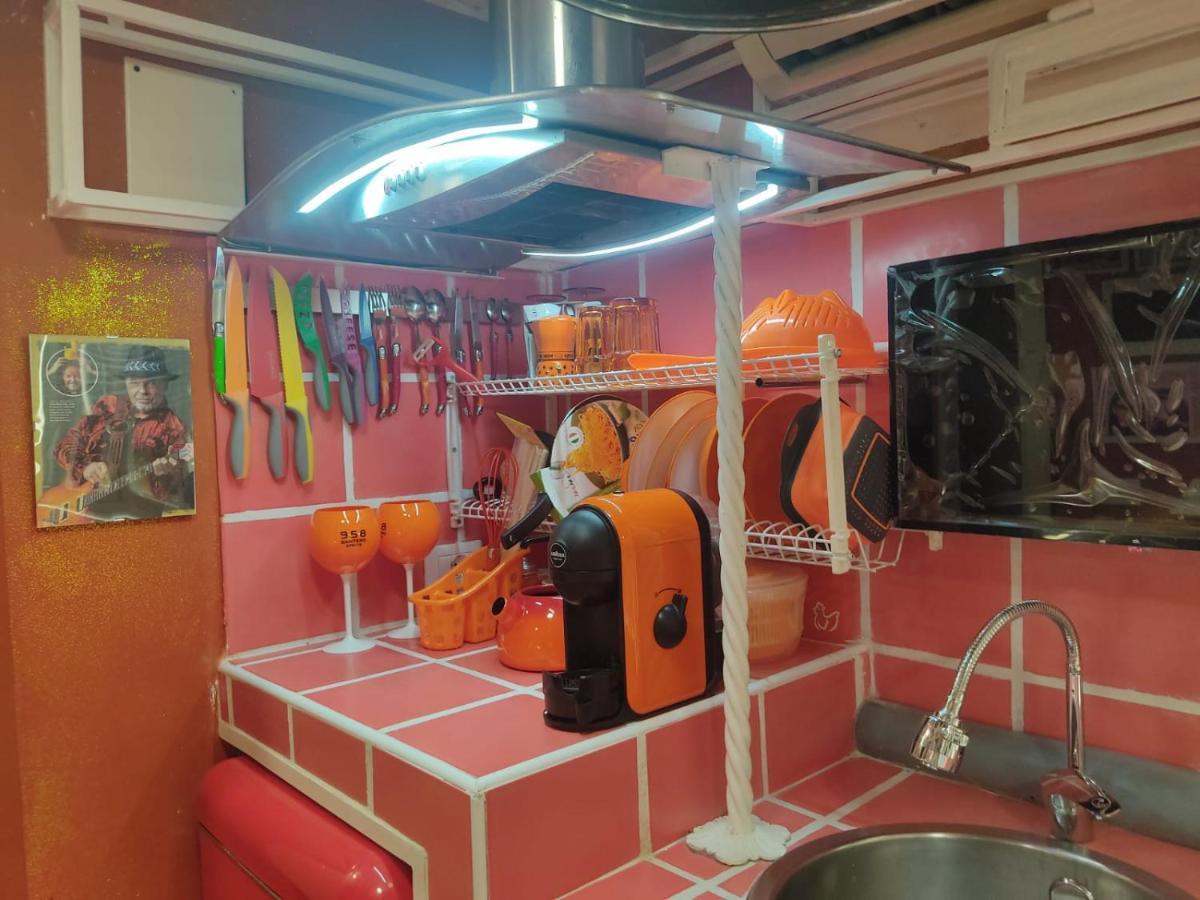 A Room For A Few Hours Or A Few Days คาตาเนีย ภายนอก รูปภาพ