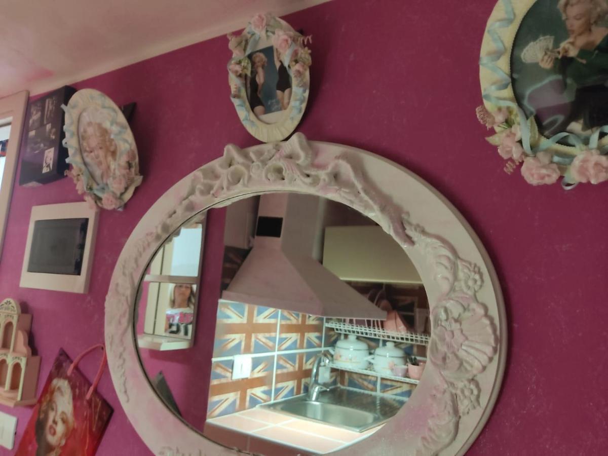 A Room For A Few Hours Or A Few Days คาตาเนีย ภายนอก รูปภาพ